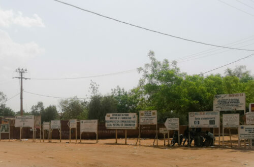 Article : Les « indispensables panneaux » de Niamey ou le Google Maps du Niger